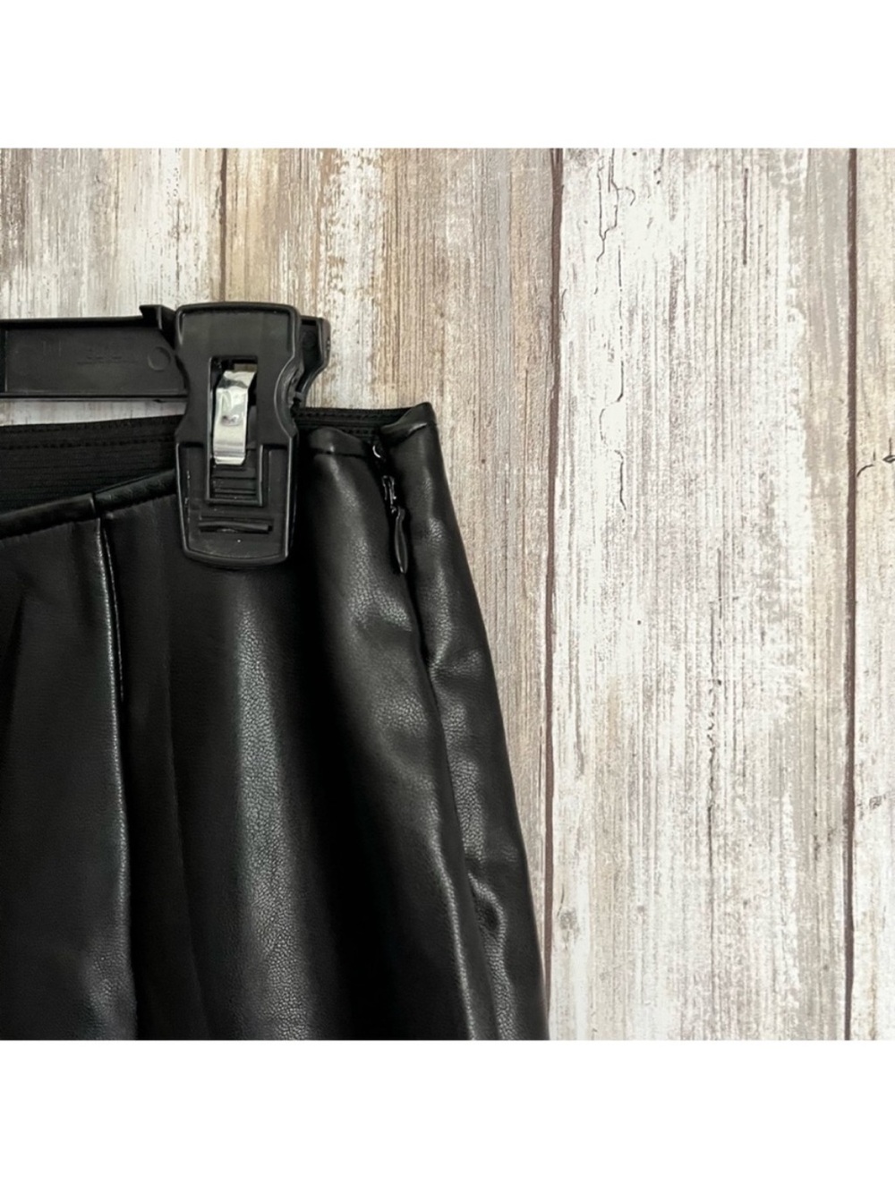 Abercrombie & Fitch Faux Vegan Leather Stretch Slim Flare Split Hem Pants Black - Picture 4 of 7